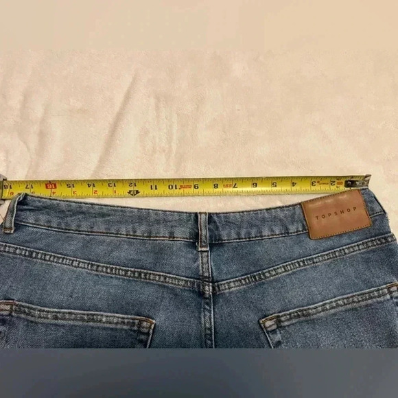 TOPSHOP mom blue Jean denimshorts frayed edges US women’s  14 - Picture 7 of 9